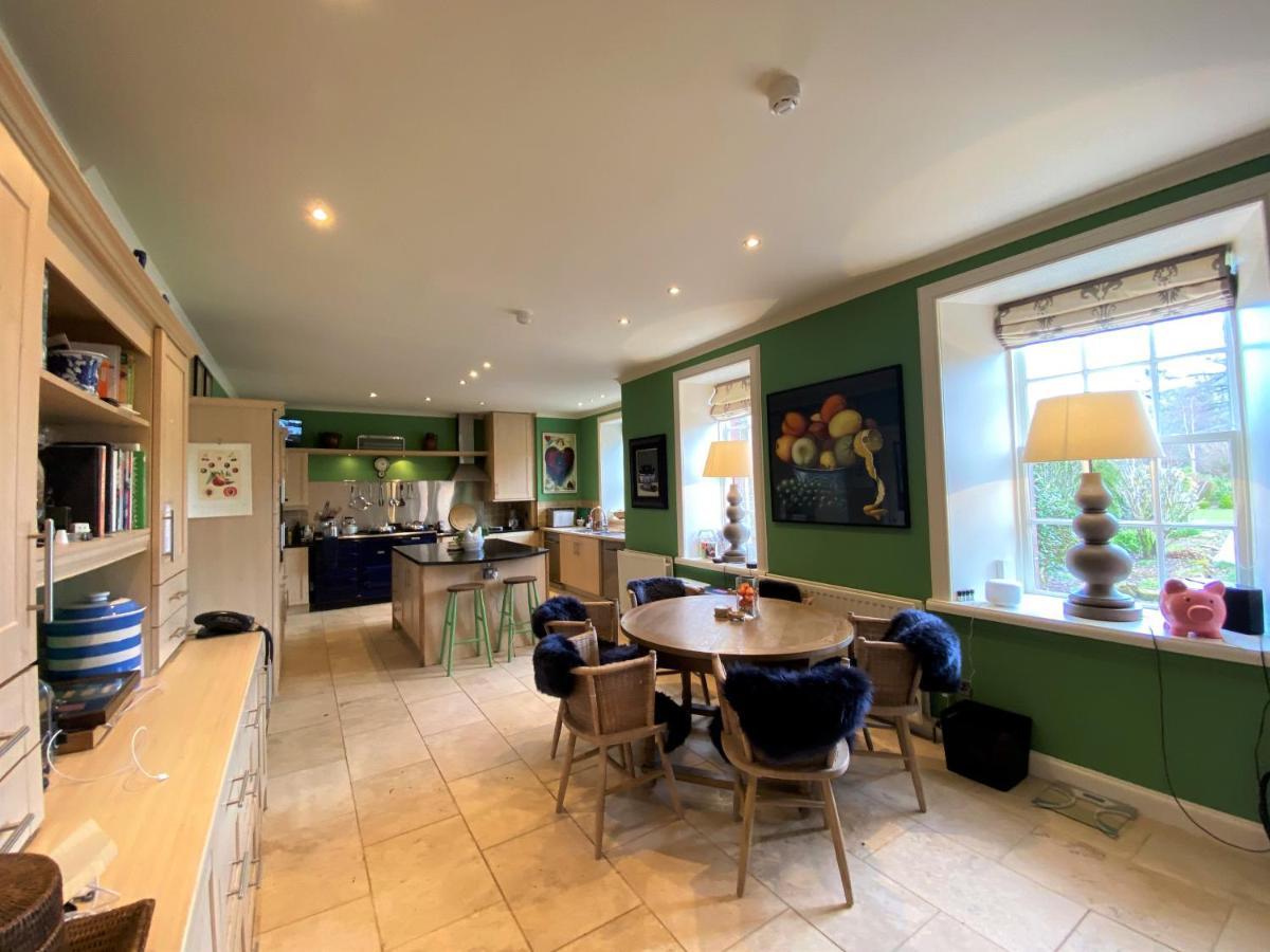 Carnell Country Estate & Holiday Cottages In Ayrshire Hurlford Екстериор снимка